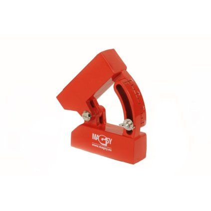 Adjustable magnetic square for positioning steel parts during welding