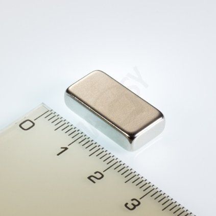 Nickel-plated neodymium block magnet 20 × 10 × 5 mm