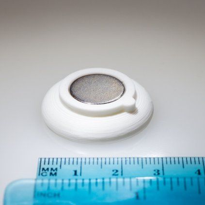 Strong neodymium magnet in a plastic case printed with MAGSY